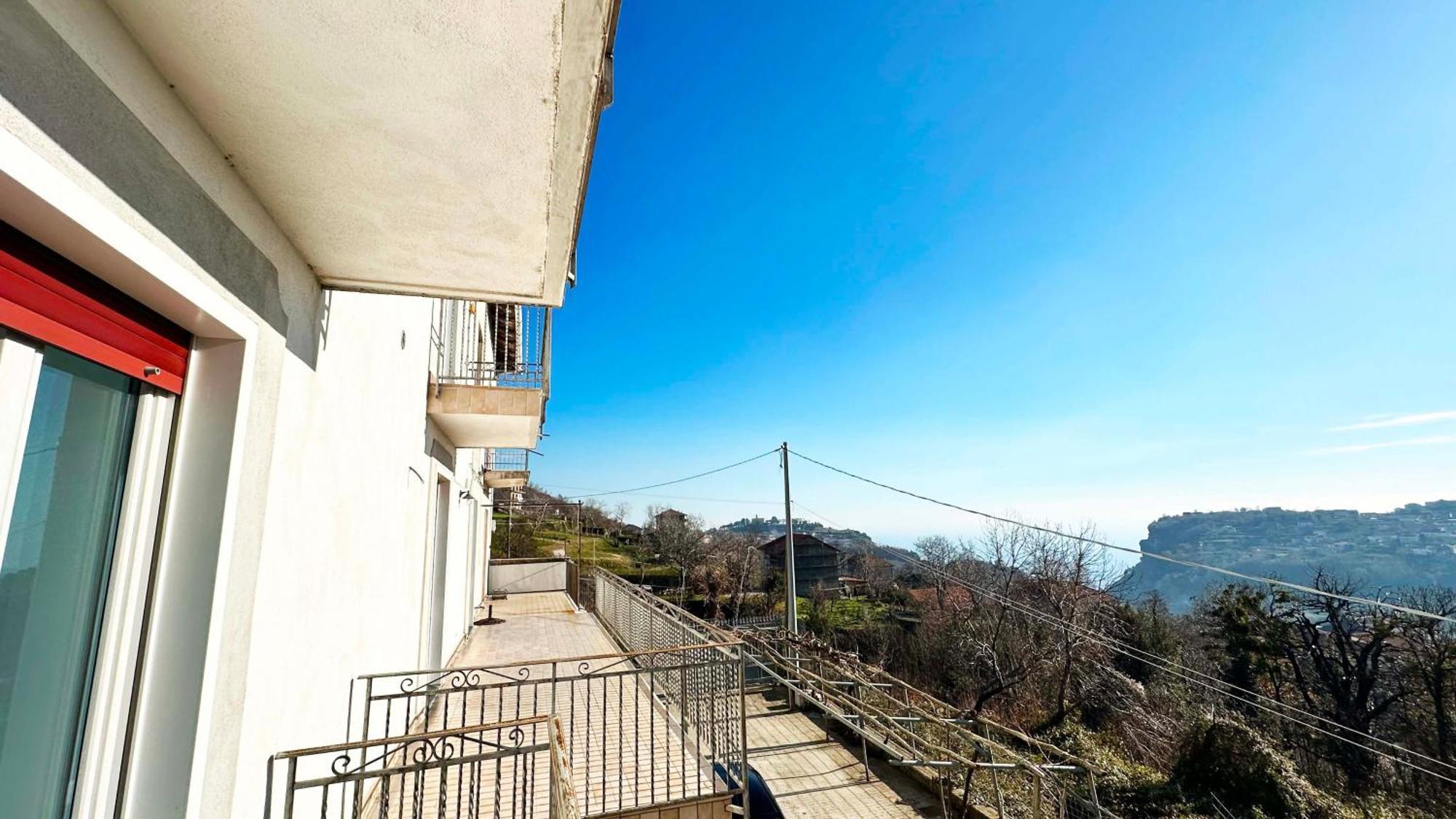 Dimora Alma Camere Panoramiche Pianillo Buitenkant foto
